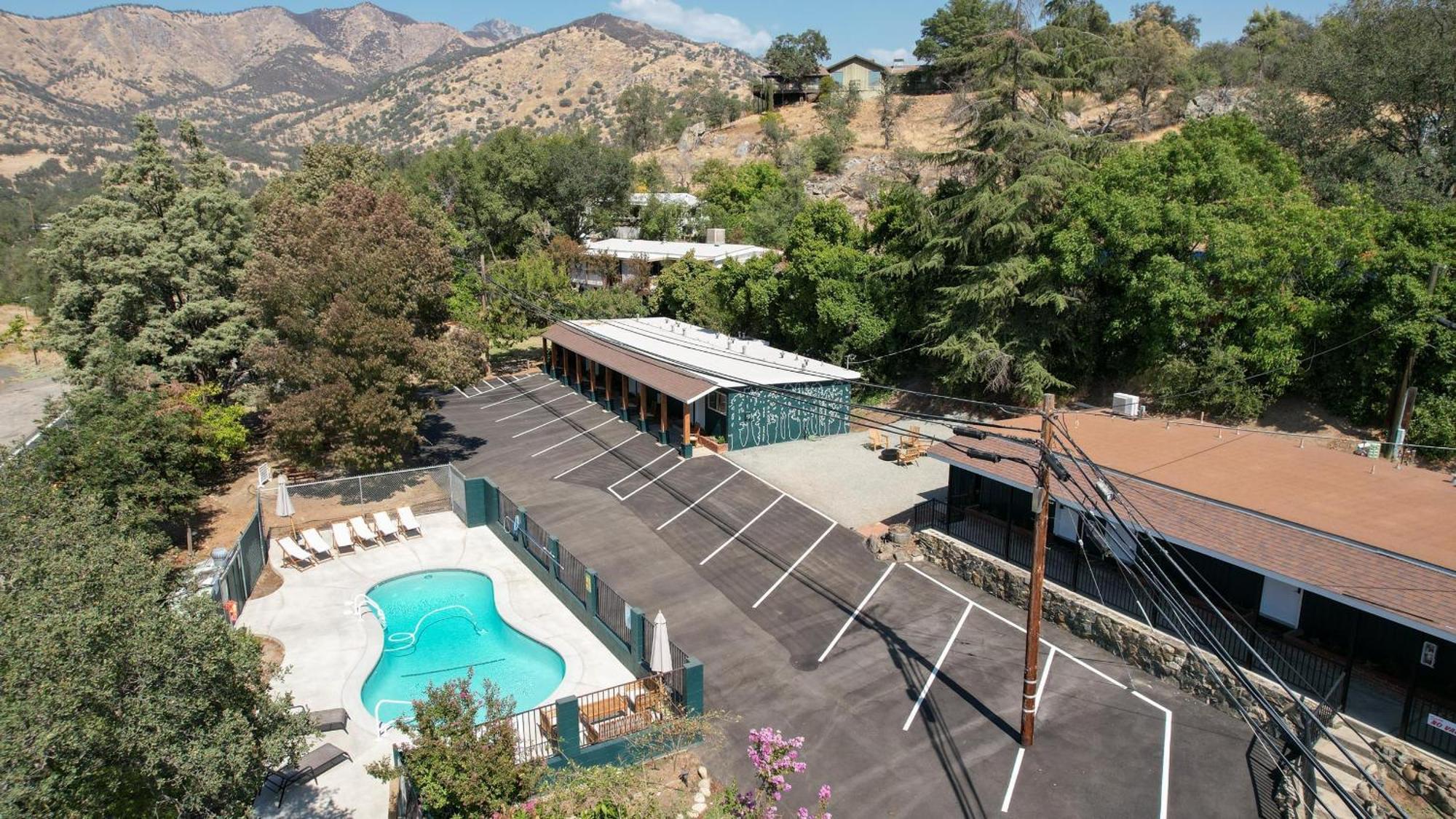 The Charlotte Sequoia Motel R2 三河城 外观 照片
