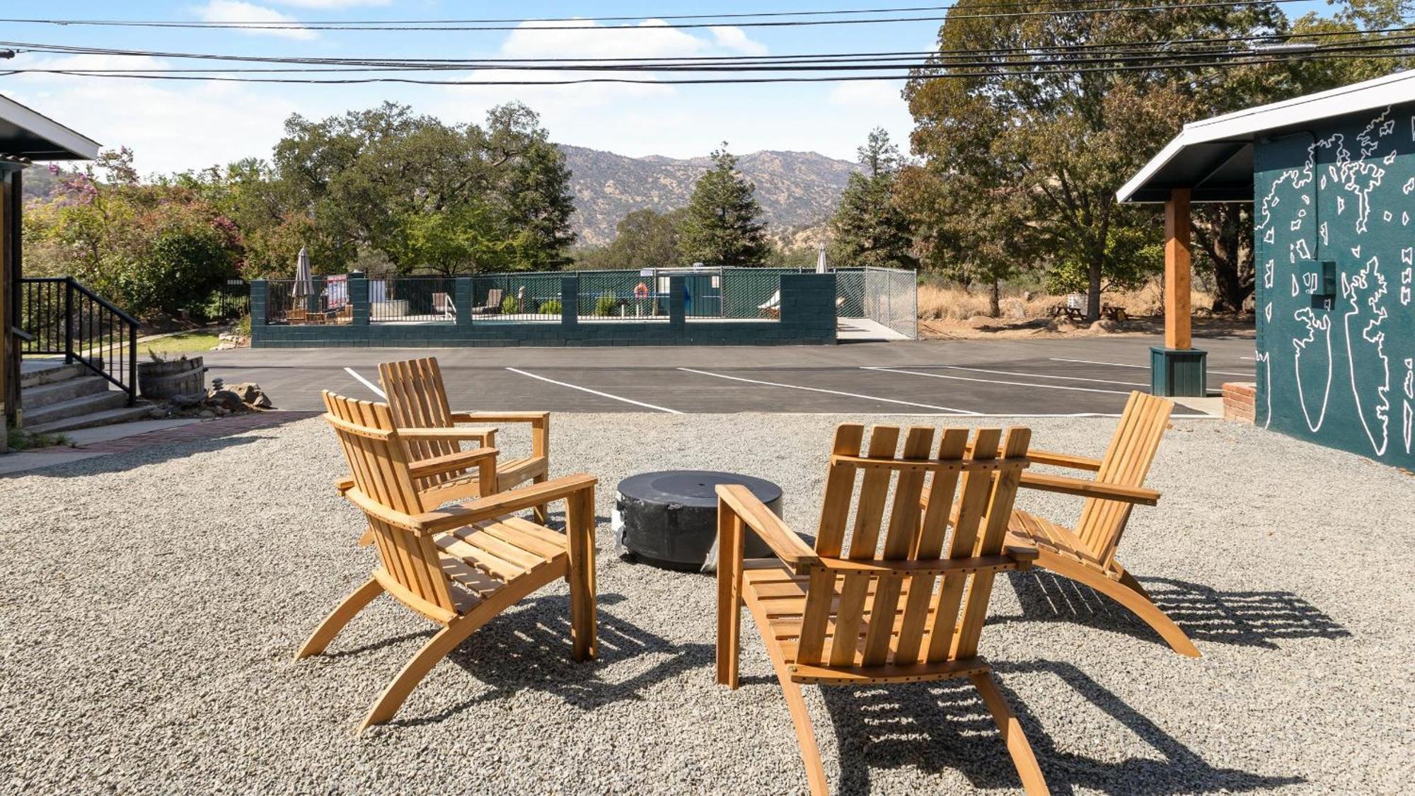 The Charlotte Sequoia Motel R2 三河城 外观 照片