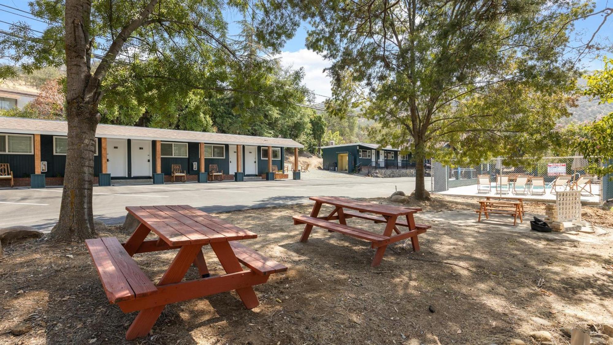The Charlotte Sequoia Motel R2 三河城 外观 照片